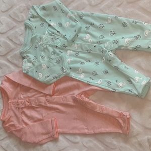 2pc Carter's baby girl outfits